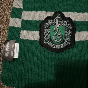 Harry Potter slithering scarf